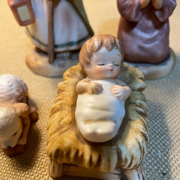 Enesco Little Bible Friends By Lucas 4 Pc Nativity Set Figurines - Picture 4 of 8